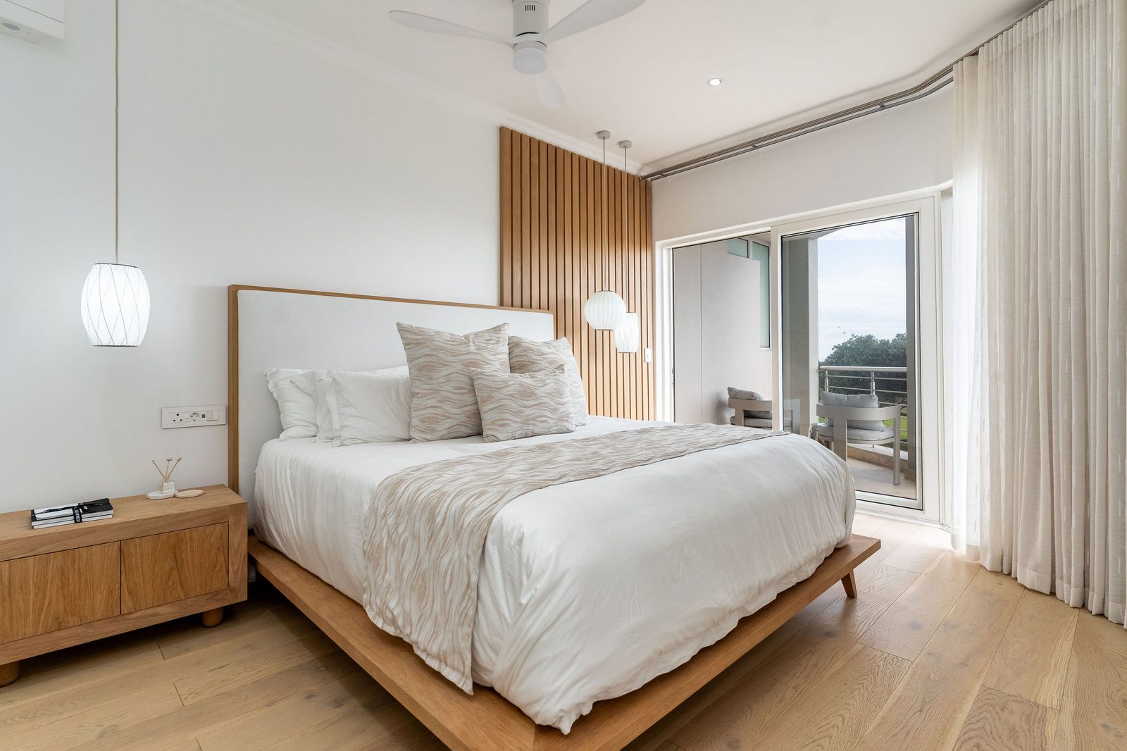 Residence, Mouille Point
